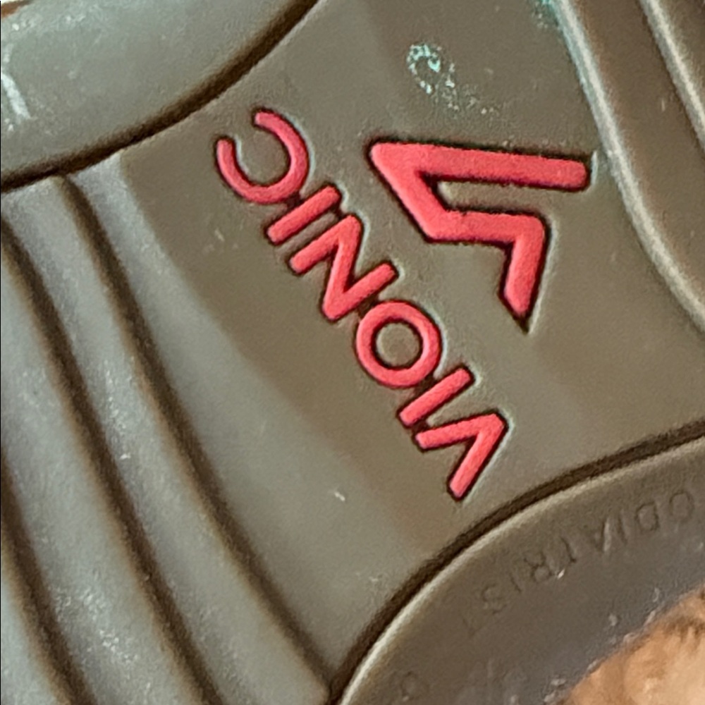 Vionic Tan Sandals With Adjustable Strap. - image 8